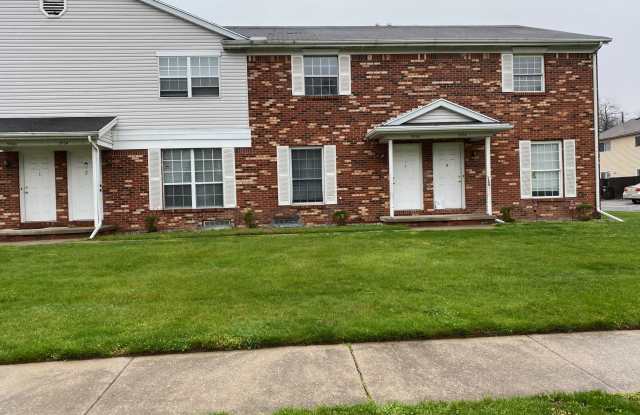 5956 Red Oak Dr - 5956 Red Oak Drive, Lucas County, OH 43615