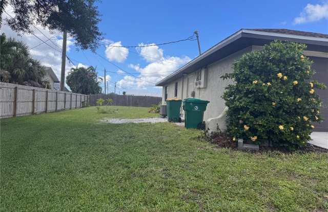 11452 OCEANSPRAY Avenue Gallery 3