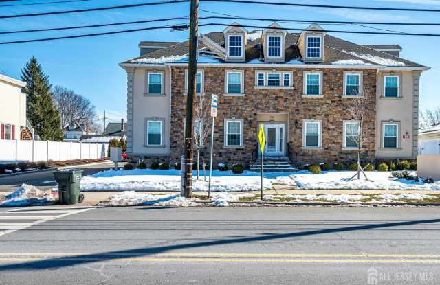 195 Main Street - 195 Main Street, Woodbridge, NJ 07095
