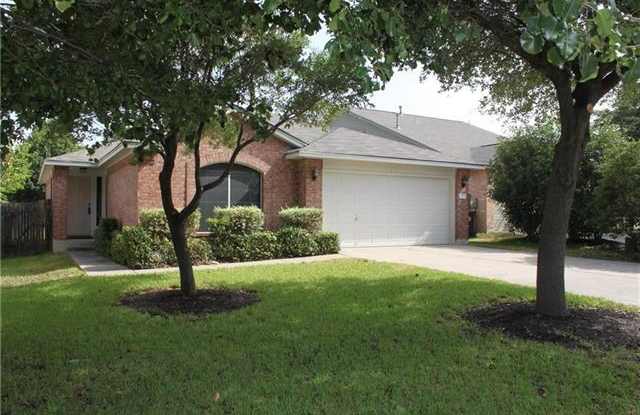 1006 Balanced Rock PL Gallery 2