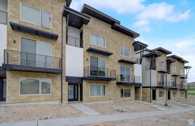 1383 GAMBEL OAK photos photos