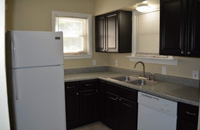 2108 Fox Hill Dr Gallery 3