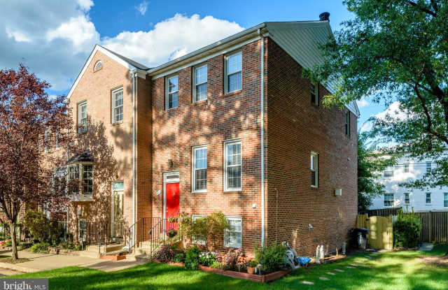 3811 BRIGHTON COURT - 3811 Brighton Court, Alexandria, VA 22305