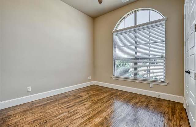 2720 Deansbrook Drive Gallery 4