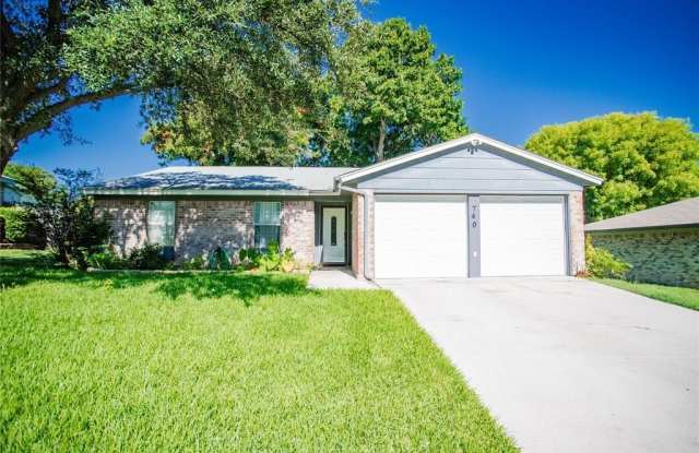 740 Admiralty Way - 740 Admiralty Way, Fort Worth, TX 76108