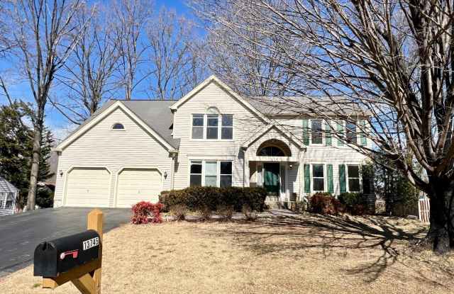 13745 CABELLS MILL DRIVE - 13745 Cabells Mill Drive, Centreville, VA 20120