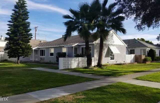 5816 Autry Ave Gallery 2