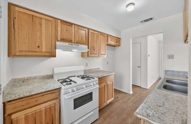 5311 Woodbrook Gallery 4
