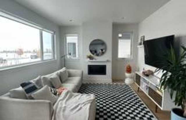 West End Three Bedroom with Modern Finishes photos photos