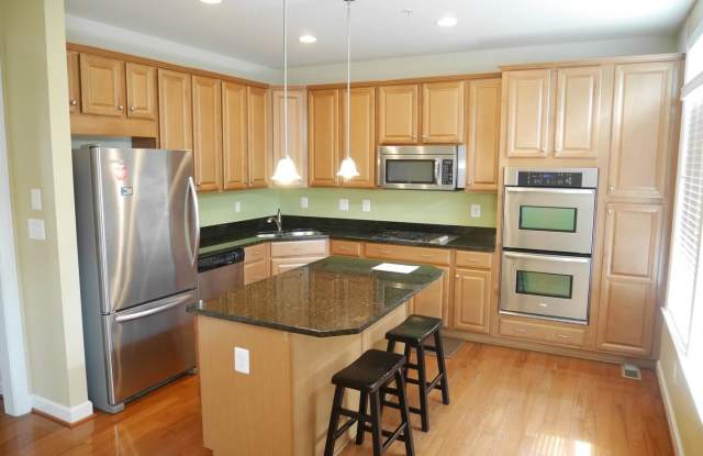 10526 Old Ellicott Cir Gallery 4