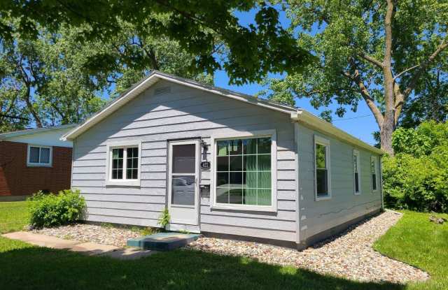 3 Bedroom 1 Bath Ranch Near Schools and Park, Utilities Paid photos photos