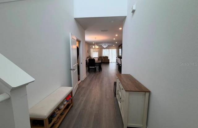 2144 KEYSTONE PASS Boulevard Gallery 3