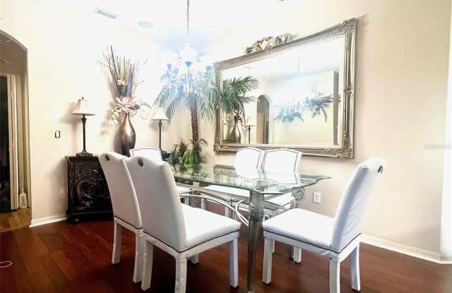 14913 BERKFORD AVENUE Gallery 3