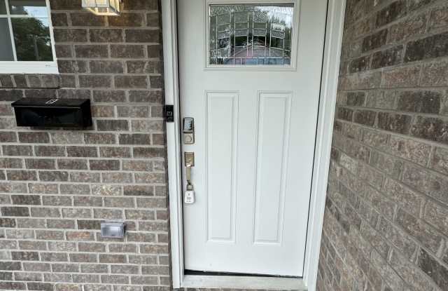 752 North Elder Avenue Gallery 2