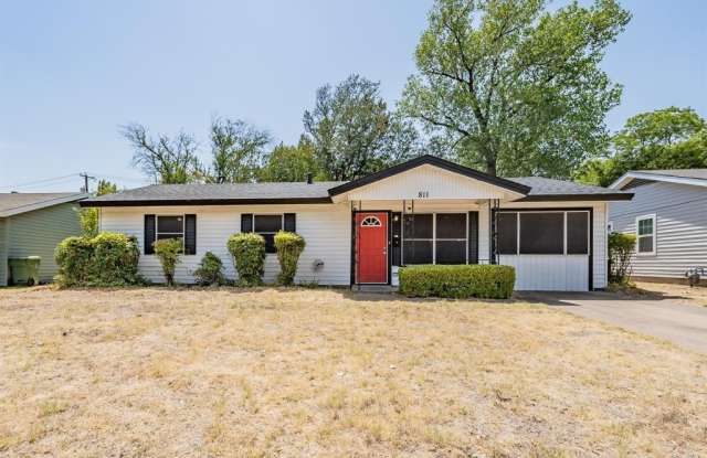 811 Milam Drive - 811 Milam Drive, Euless, TX 76039
