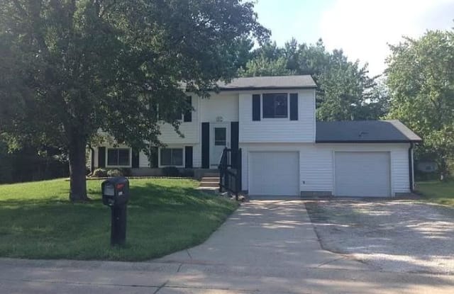 8832 Depot Dr - 8832 Depot Drive, Indianapolis, IN 46217