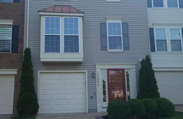 43393 CHOKEBERRY SQ - 43393 Chokeberry Square, Ashburn, VA 20147
