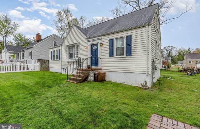 4013 POPLAR STREET - 4013 Poplar Street, Fairfax, VA 22030