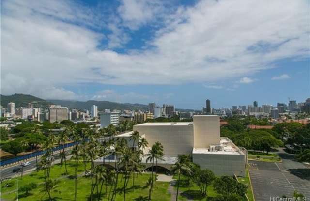 2/2/1 on Ward Avenue!  Great location!! photos photos