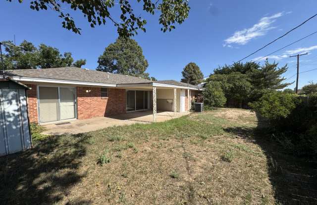 2201 Barnett Drive photos photos