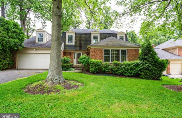 7217 GREENTREE ROAD - 7217 Greentree Road, North Bethesda, MD 20817