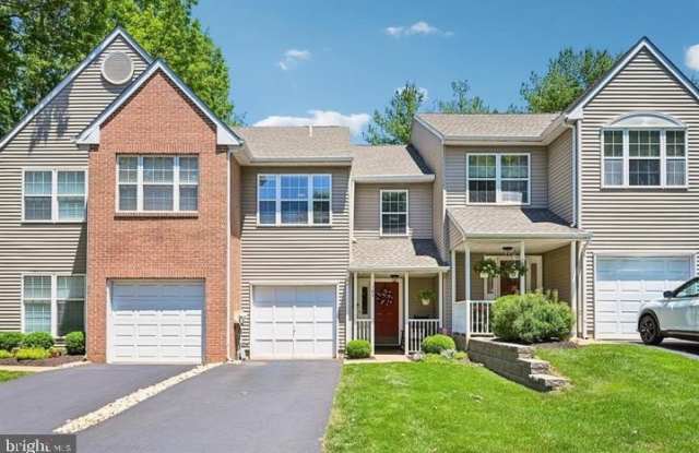 184 VICTORIA Court photos photos