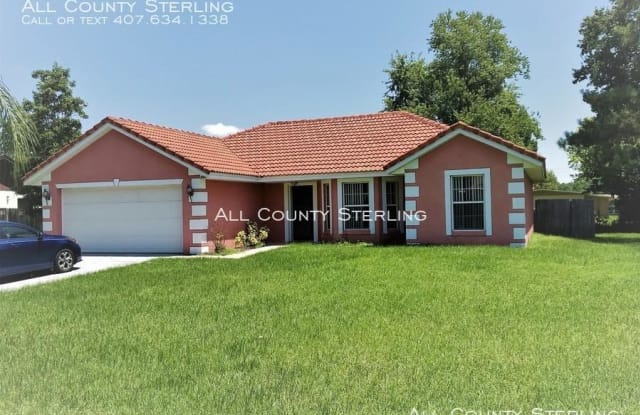 945 Picasso Ave - 945 Picasso Avenue, Deltona, FL 32725