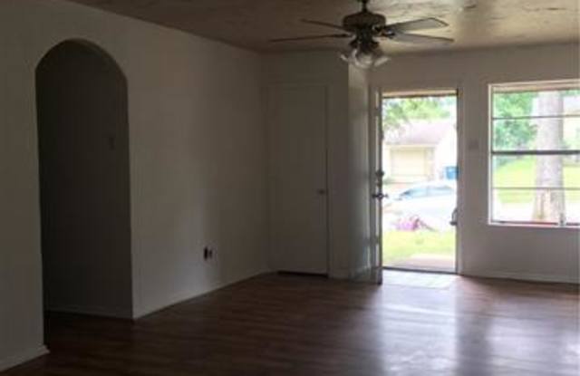 7017 Balalaika Road Gallery 3