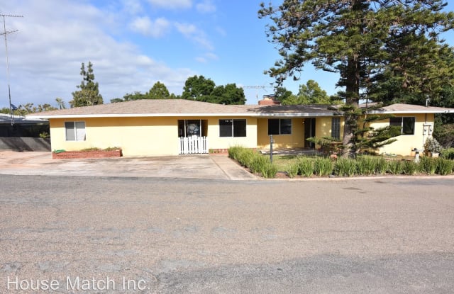 166 Howell Heights Drive - 166 Howell Heights Drive, Escondido, CA 92025