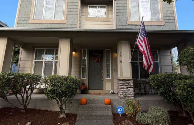 3510 Becket Street NE photos photos