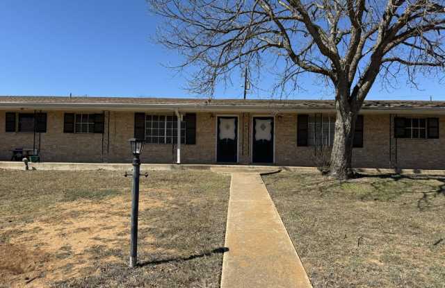21 Linda Drive Fredericksburg, TX 78624 photos photos