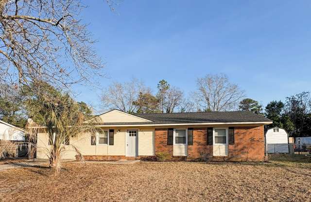 3 Bedroom 2 Bathroom- Pets Okay photos photos