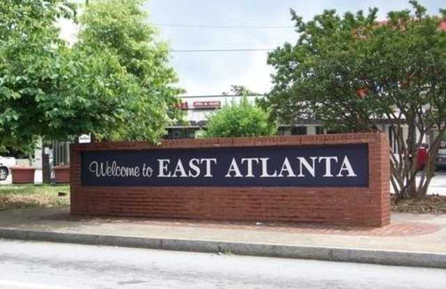 1548 Van Vleck Avenue SE Gallery 2
