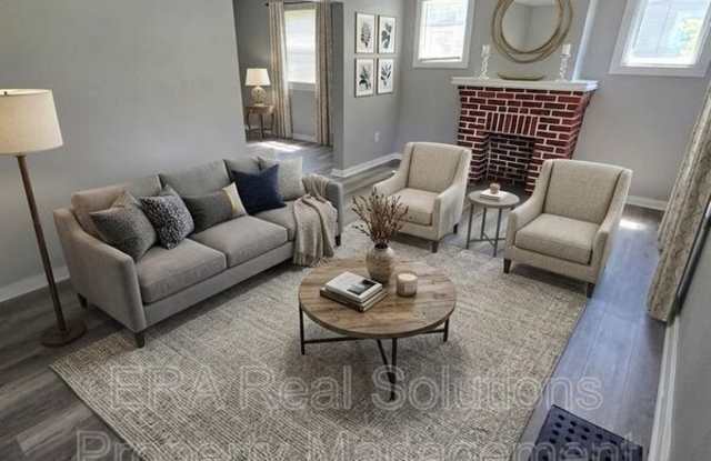 2590 Parkwood Avenue photos photos 2590 Parkwood Avenue photos photos