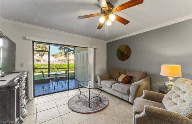 8287 Charter Club Circle unit: 2 photos photos