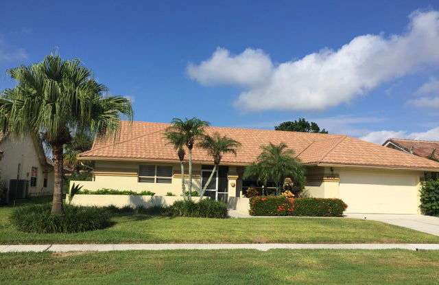 9775 Sun Pointe Drive photos photos