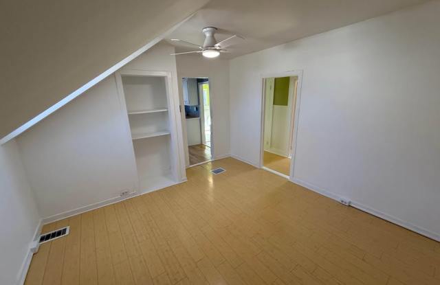 439 Essex Street photos photos