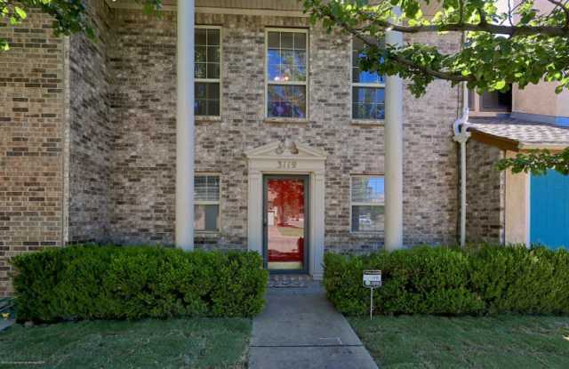 2 bed, 2.5 bath townhome photos photos