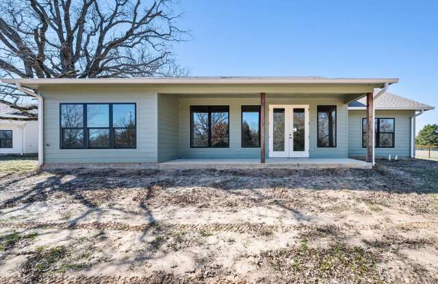 14174 Clark Drive Gallery 3