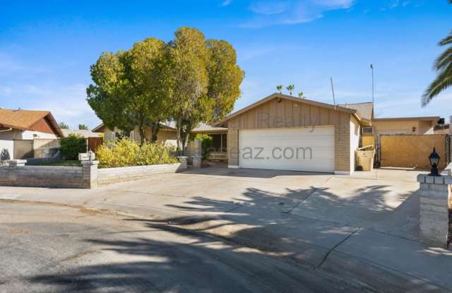5513 W Waltann Ln - 5513 West Waltann Lane, Glendale, AZ 85306