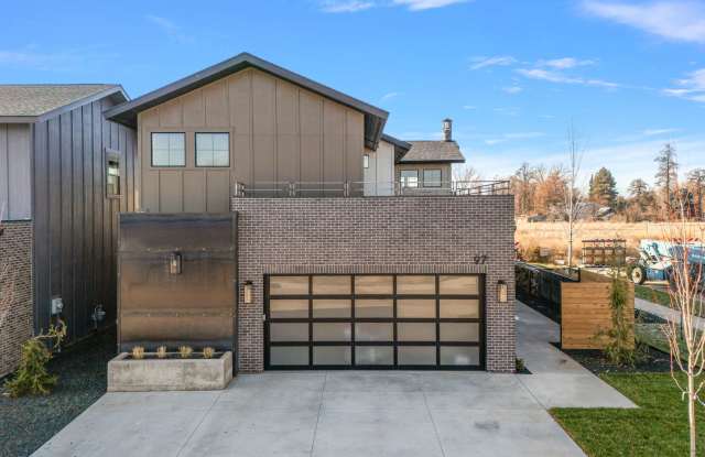 98 South Carbon Rivet Avenue photos photos