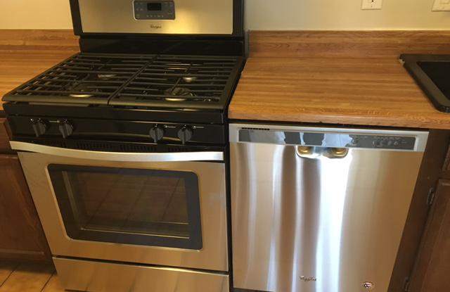 11825 BRETON COURT Gallery 3