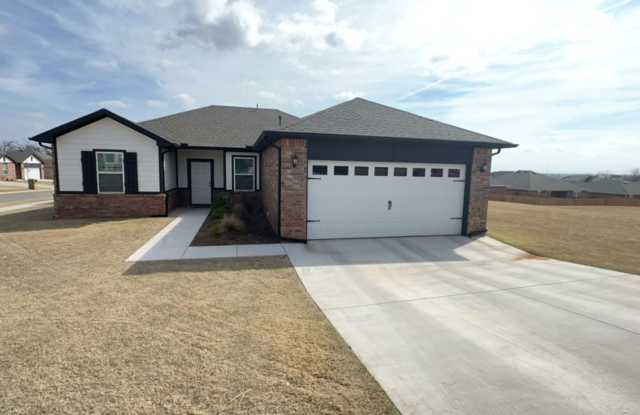 3 Bedroom 2 Bathroom 2 Car Garage Home in Oakdale School District photos photos 3 Bedroom 2 Bathroom 2 Car Garage Home in Oakdale School District photos photos