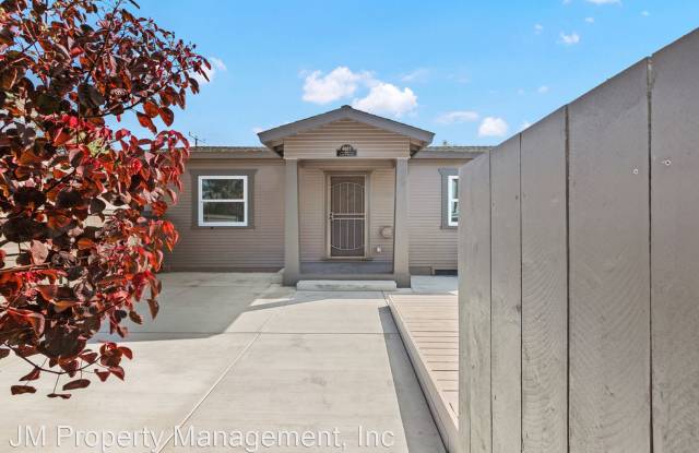 4661 Larkspur St - 4661 Larkspur Street, San Diego, CA 92107