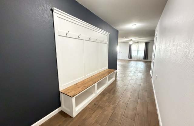 723 PELICAN LNDG Gallery 3