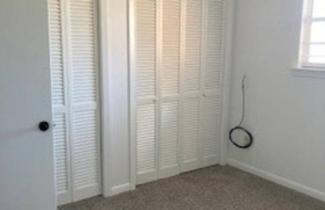 3745 Bunker Hill Drive Gallery 1