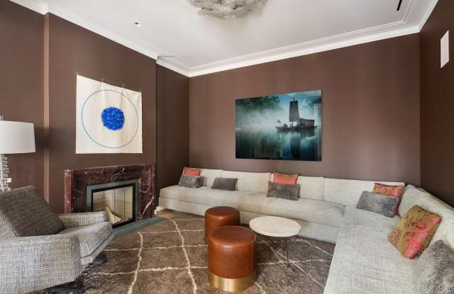 560 W 24th Street Gallery 4
