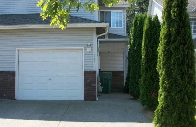 Silver Firs Townhouse - 5816 137th Place Southeast, Silver Firs, WA 98208