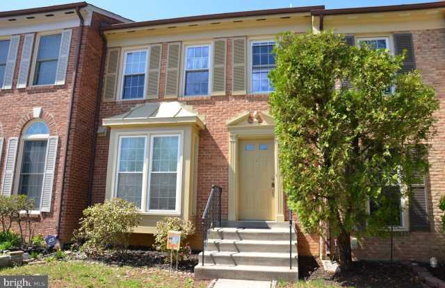 6102 TALAVERA COURT - 6102 Talavera Court, Rose Hill, VA 22310