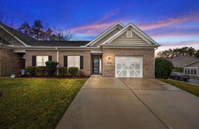 Like New Garden View Townhome in Graham photos photos